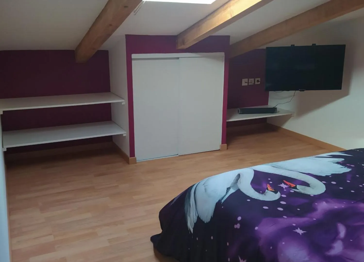Apartment Studio Cosy Avec Terrasse Et Jacuzzi A Disposition De Mai A Aout Rians