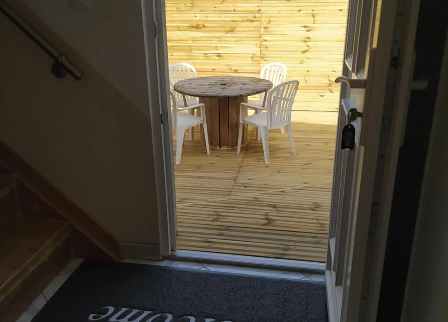 Studio Cosy Avec Terrasse Et Jacuzzi A Disposition De Mai A Aout Rians  Rians (Var)