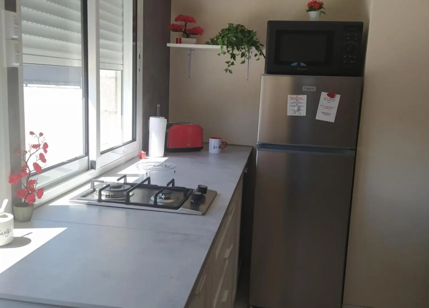 Studio Cosy Avec Terrasse Et Jacuzzi A Disposition De Mai A Aout Rians  0*, Rians (Var)